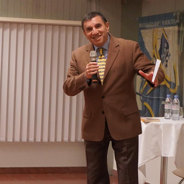 Üstün-Dökmen-Turquoise-Organisation-Swiss