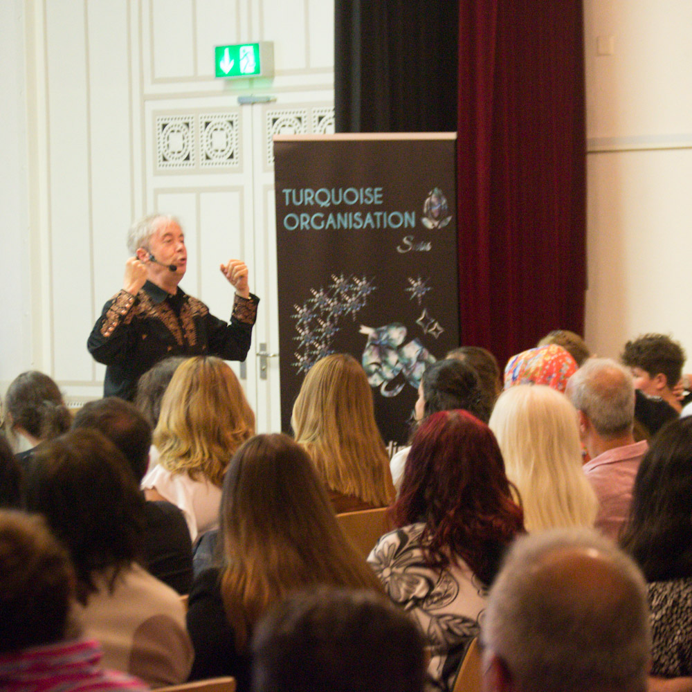 Metin Uca Zürih Gösterisi