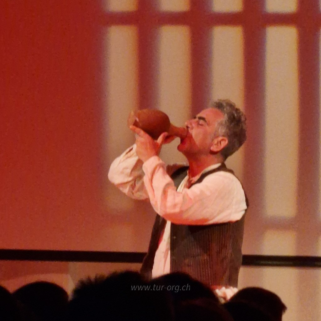 Nazım Hikmet RAN - Yurdaer Okur